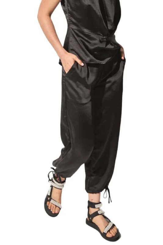 Women’s evening gowns for glamorous look -Women’s chiffon pants for light, airy feel -Mayra Pant In Black