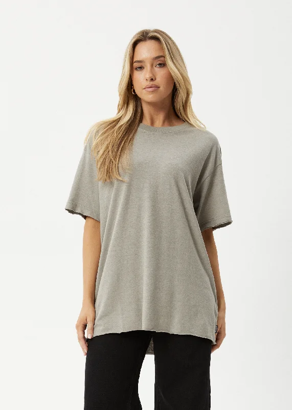 Women’s asymmetrical tops for modern fashion -AFENDS Womens Slay - Oversized Tee - Olive