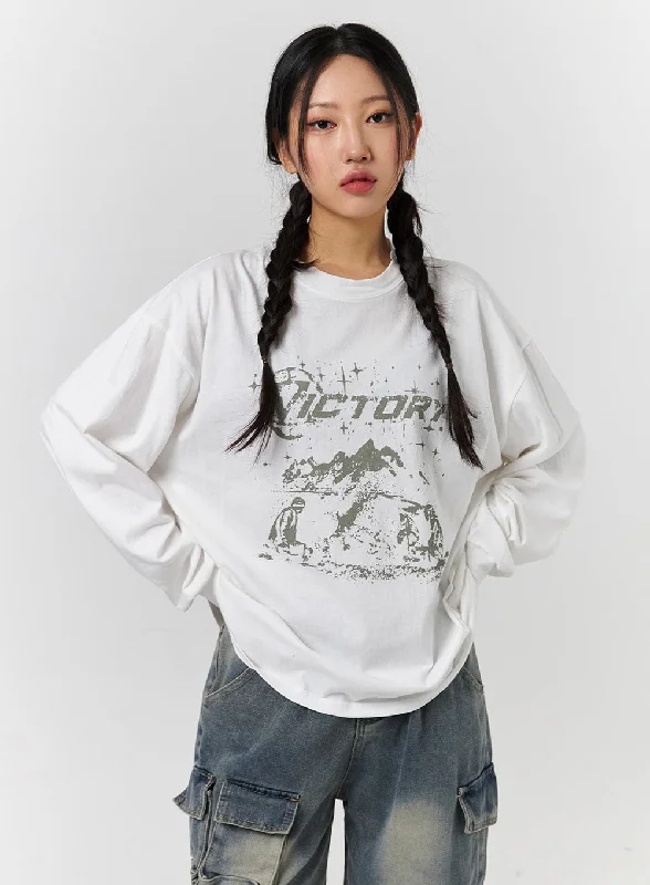 Women’s chiffon tops for light and airy feel -Victory Graphic Lettering Oversized Tee CD328