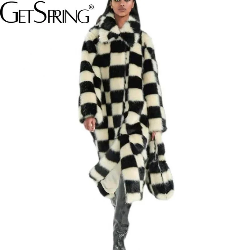 Women’s spring jackets for transitional style -Women Fur Coat Color Matching Plaid Fox Fur Coats Plus Size Vintage Fashion Warm Lining Long Winter Overcoat 2021 New