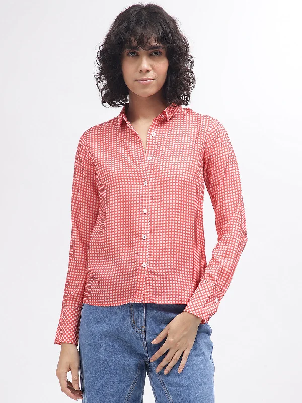 Women’s oversized tops for relaxed fit -Iconic Women Red Printed Spread Collar Full Sleeves Shirt