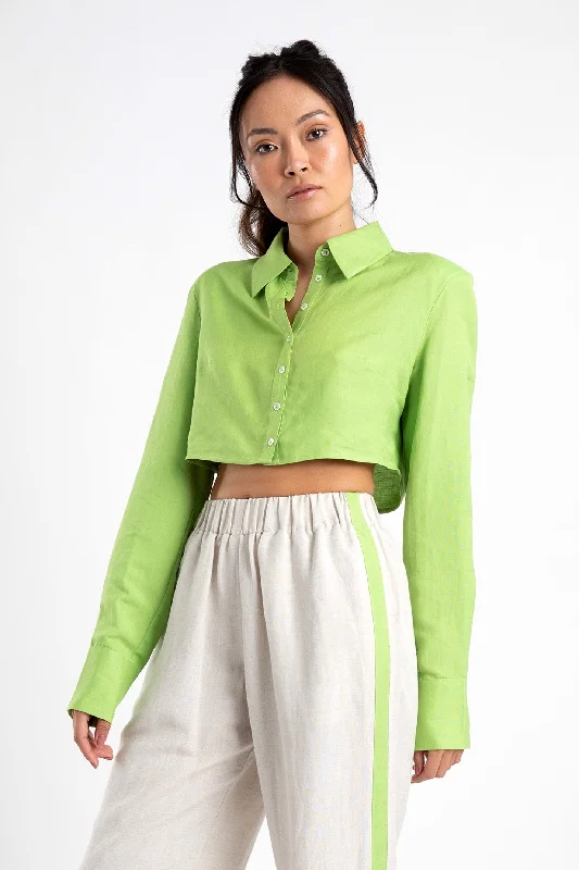 Women’s basic v-neck tops for versatile wear -SUMMI SUMMI Womens Cropped Structured Shirt Apple