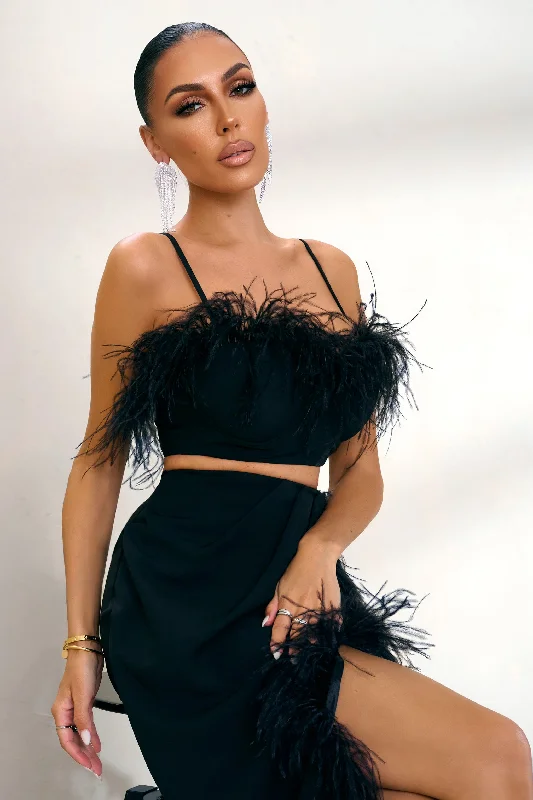 Women’s one-shoulder tops for trendy look -Prestige | Black Bralette With Feather Trim